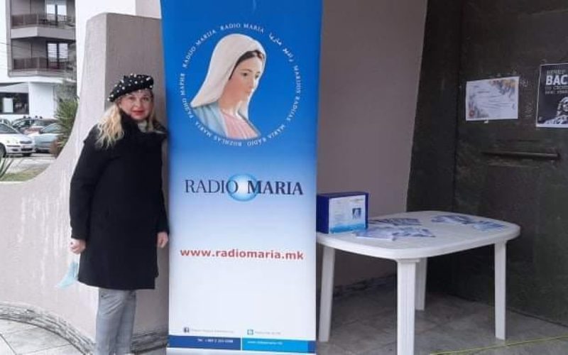 Радио Марија учествуваше на божиќниот базар на Каритас